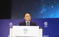 比亞迪高級(jí)副總裁廉玉波：新能源車不能走傳統(tǒng)燃油車?yán)下?></a></dt>
<dd><a href="http://www.honglaili.com/archives/news/060WV362017.html" target="_blank">比亞迪高級(jí)副總裁廉玉波：新能源車不能走傳統(tǒng)</a></dd>

 </dl>
<dl bosszone="jhRE1">

							   <dt><a href="http://www.honglaili.com/archives/news/060MUL2017.html" target="_blank"><img src="http://www.honglaili.com/uploads/allimg/170607/5814-1F60GGJ70-L.png" border=