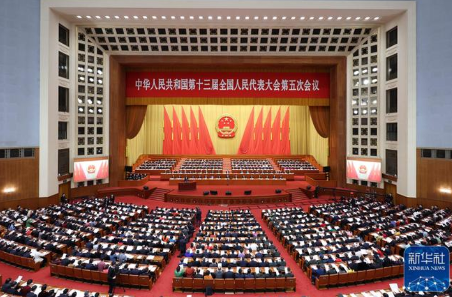 政府工作報告：繼續(xù)支持新能源汽車消費！車圈大佬兩會建言匯總