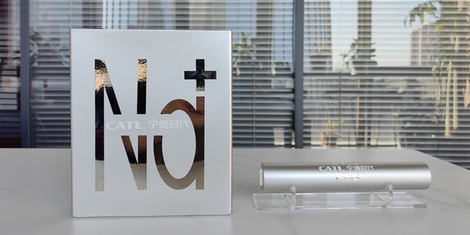 鈉電池產(chǎn)業(yè)化元年在即？產(chǎn)業(yè)鏈企業(yè)布局與融資最新進(jìn)度盤點(diǎn)