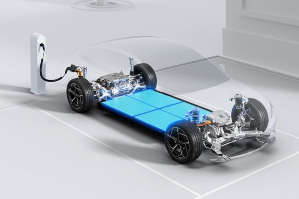 新能源車品牌8月戰(zhàn)報亮相  預計今年市場銷量900萬輛左右