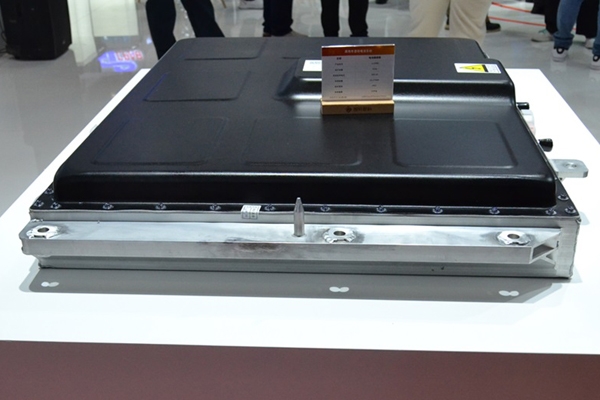 海外動(dòng)力電池裝車量TOP10：多家企業(yè)排名互換 特斯拉排名下降