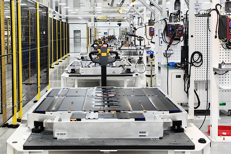 一季度全球動(dòng)力電池裝車量TOP10：半數(shù)市占率下滑 三家排名上升