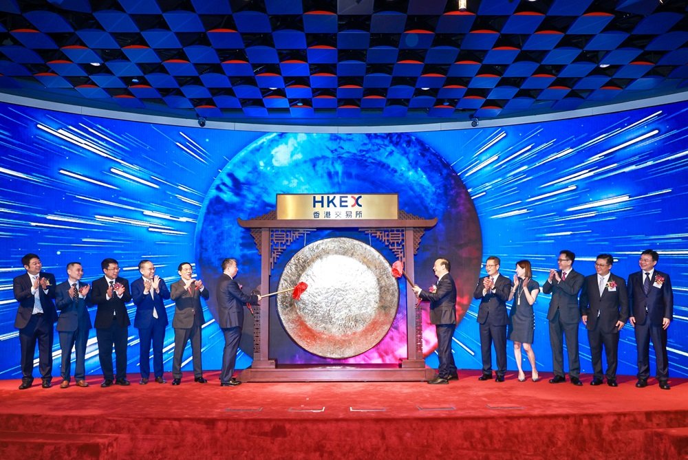 手握3213億現金仍赴港上市，不差錢的寧德時代“暴露野心”！