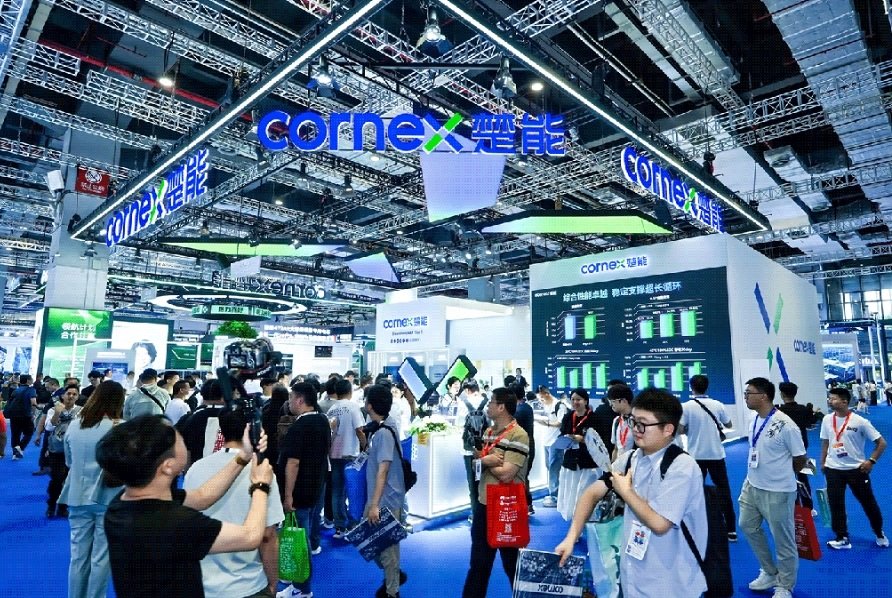 楚能亮相上海國際光伏能源展 全場景儲能產(chǎn)品前瞻布局引行業(yè)矚目