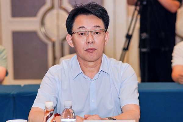 于清教：柔肩擎千鈞！致敬電池新能源產業木蘭力量