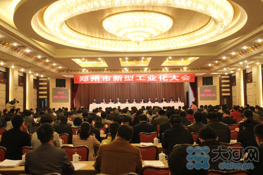 鄭州2014年加速汽車制造業發展 整車產量達55萬輛