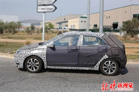 中科院實(shí)現(xiàn)太陽(yáng)能分解水制氫氣 汽車等有望擁有無(wú)限能源