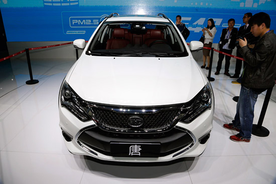 比亞迪和特斯拉的差別是什么？一個(gè)還是汽車一個(gè)已經(jīng)不是