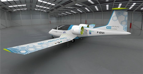 純電動汽車時代已經過去？ 現在流行電動私人飛機