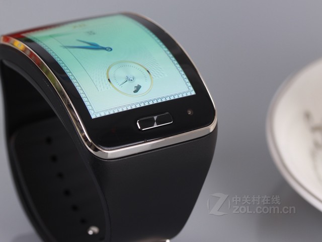 Moto蘋(píng)果難加冕 2014智能穿戴年終回顧 