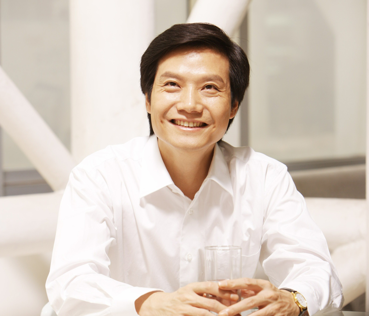 雷軍的“雷神之錘”:小米公司定位的目標是亞馬遜