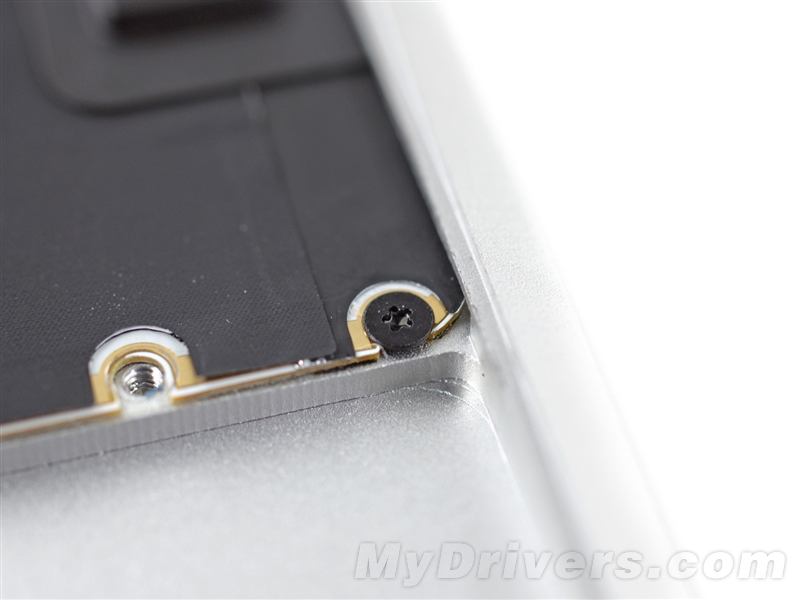新MacBook完全拆解:蘋果太強(qiáng)大了 新MacBook完全拆解:蘋果太強(qiáng)大了