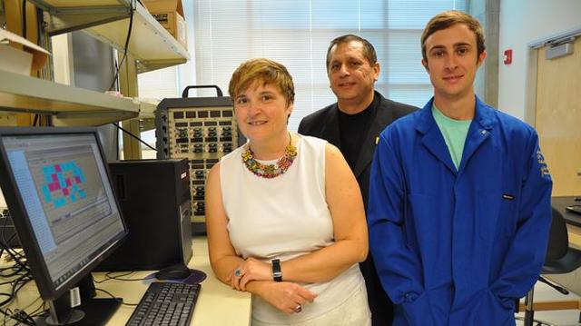 智能手機電池的未來：更輕更小充電速度更快