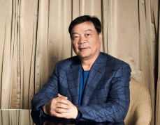 包攬鋰電材料正負(fù)極全球第一 這位浙商有何絕招