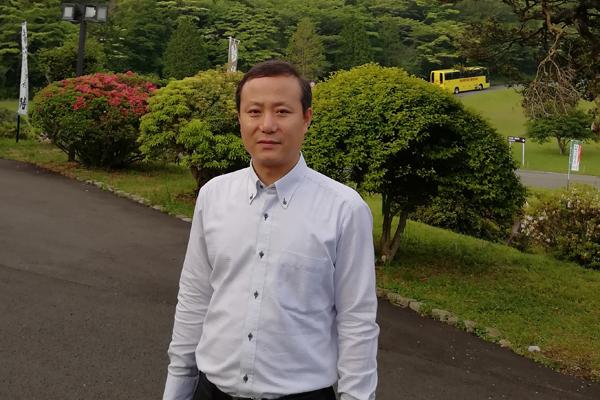 上海東引車龍：祝大家龍年如意，萬事大吉！