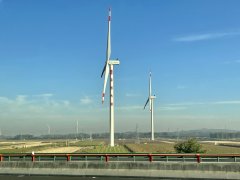 截至7月底全國發電裝機容量約24.6億千瓦 太陽能發電裝機容量約3.4億千瓦