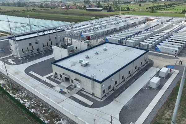 三峽能源：全國最大新能源配套電化學儲能電站并網