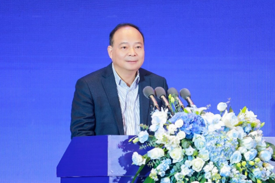 寧德時代曾毓群：行業不要卷價格 而要卷技術、質量、安全
