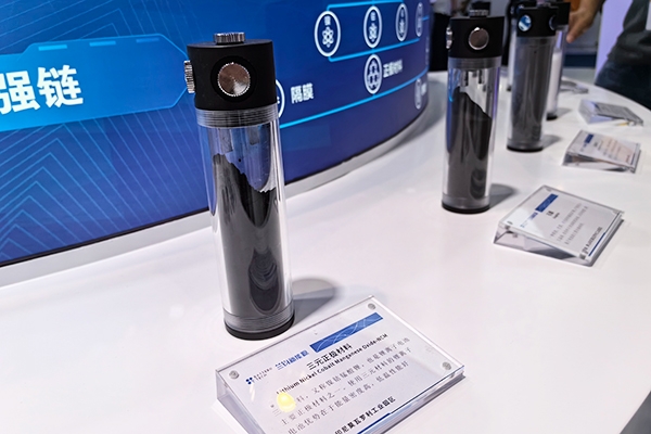 韓國及波蘭等海外需求回暖 3月三元材料出口量8294噸