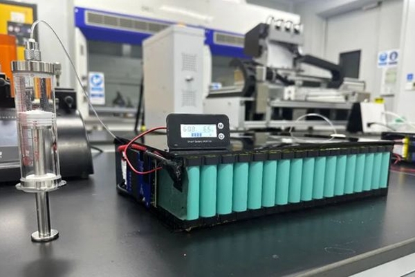 “打一針”電池就能復生!復旦新成果登上《自然》