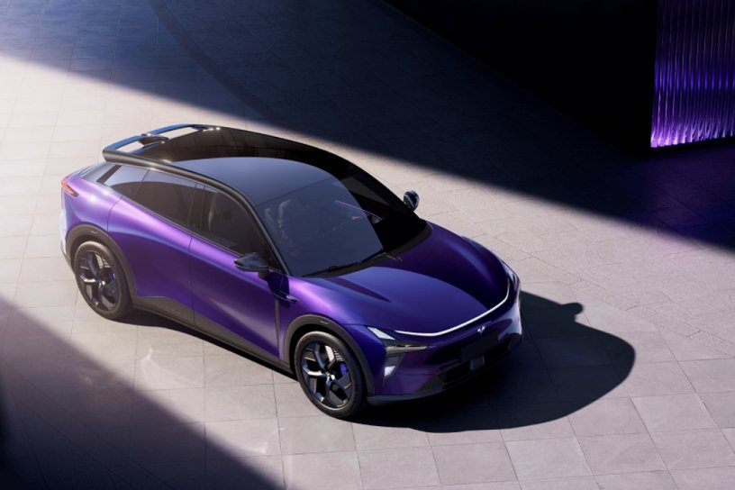 極越汽車關聯(lián)公司被強執(zhí)約2.7億元