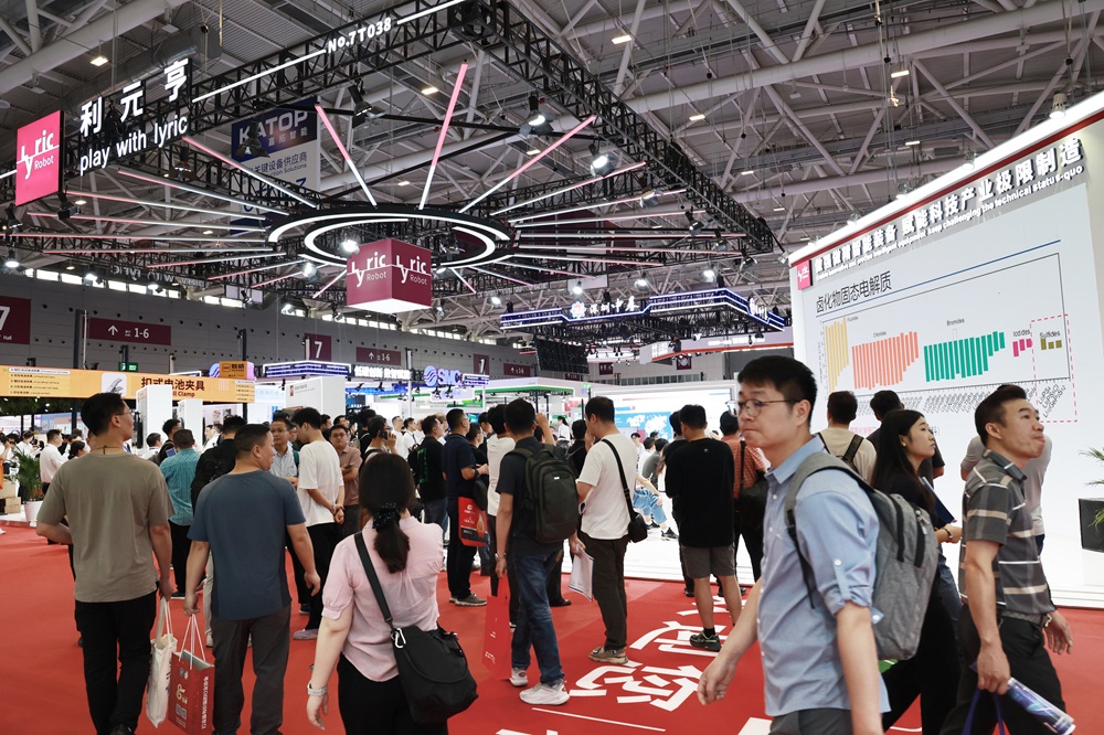 智驅(qū)未來 賦能全球丨利元亨閃耀深圳CIBF2025! 智驅(qū)未來 賦能全球丨利元亨閃耀深圳CIBF2025!