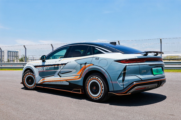 比亞迪漢家族交付破百萬 比亞迪漢家族交付破百萬