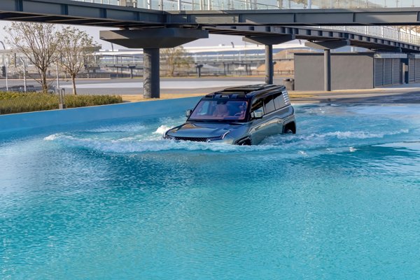 全民賽道集結！比亞迪全地形賽車場開業，助力百萬人下賽道！