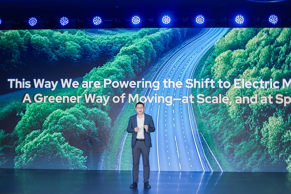 寧德時代全球業務高級總裁、首席客戶官譚立斌發布歐洲戰略 寧德時代全球業務高級總裁、首席客戶官譚立斌發布歐洲戰略