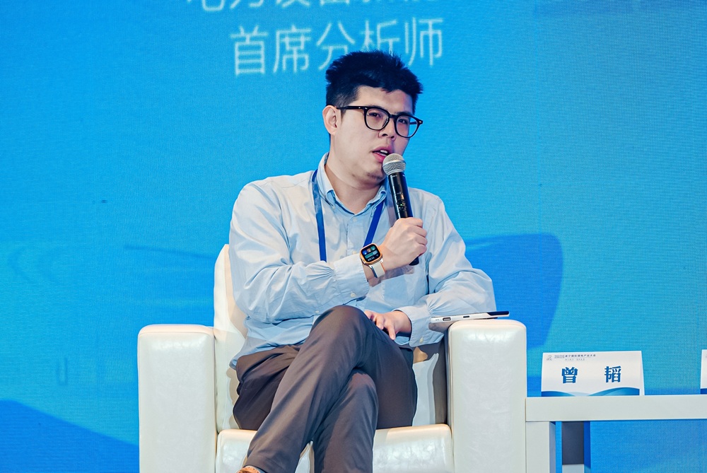 中國(guó)銀河證券研究所執(zhí)行總經(jīng)理/電力設(shè)備新能源首席分析師曾韜 中國(guó)銀河證券研究所執(zhí)行總經(jīng)理/電力設(shè)備新能源首席分析師曾韜