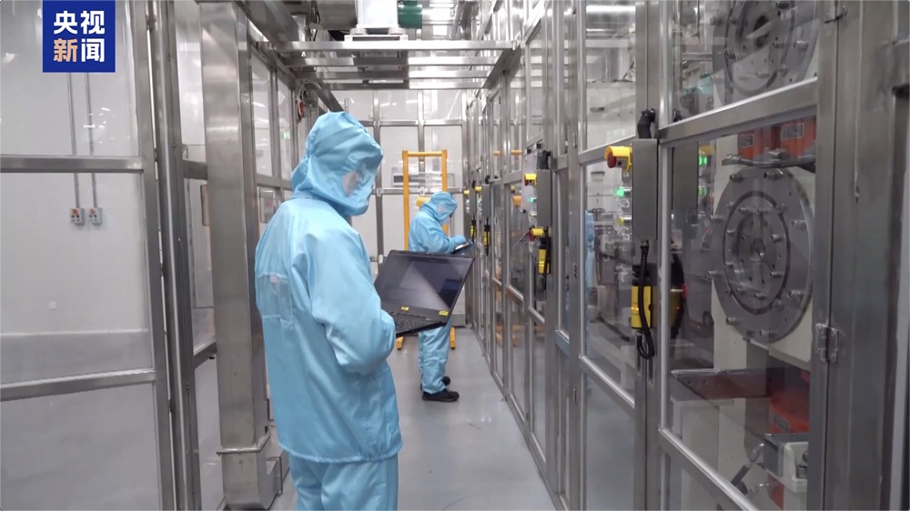 國(guó)內(nèi)已建成首條大容量全固態(tài)電池產(chǎn)線！電車(chē)?yán)m(xù)航有望突破1000公里