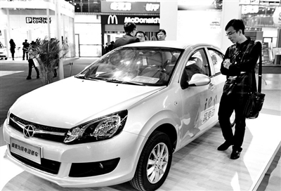 北京新能源車(chē)售價(jià)高充電不便致多數(shù)人卻步