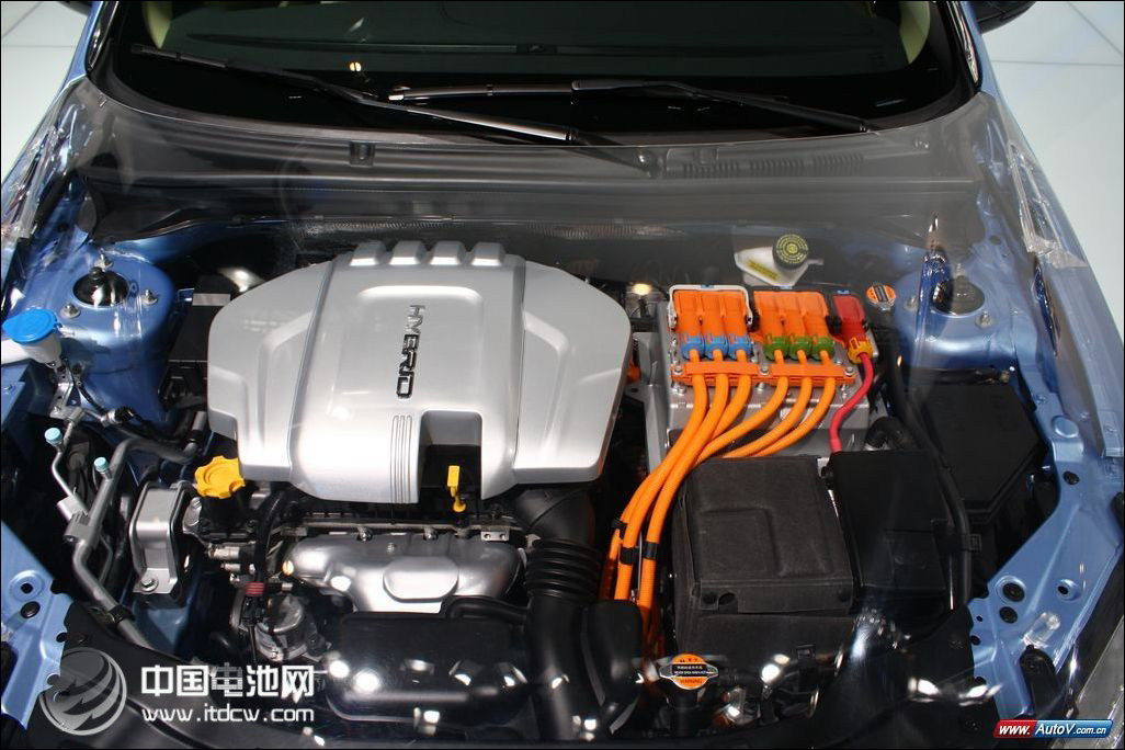 新能源汽車(chē)市場(chǎng)推廣突破口是插電式混動(dòng)？