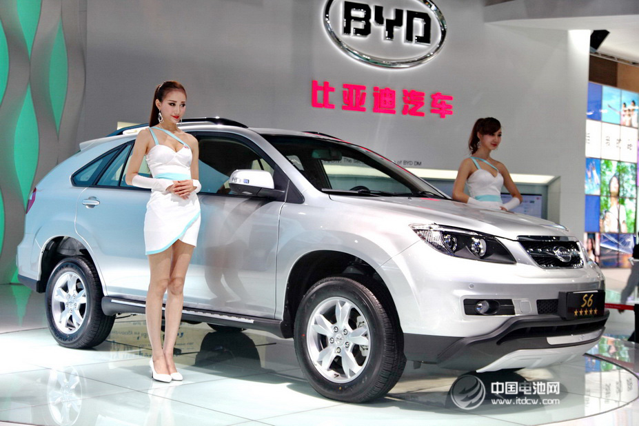 蔡繼明：改善產(chǎn)業(yè)政策 加快電動(dòng)汽車商業(yè)化進(jìn)程