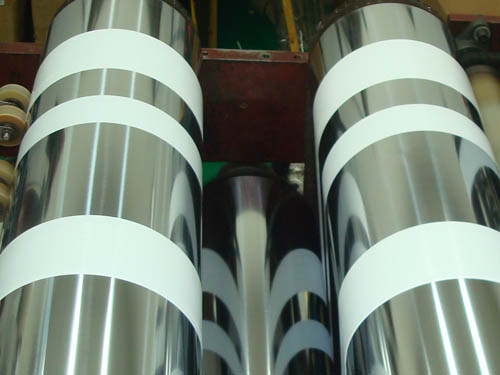 中鋰隔膜陳海生:價(jià)格將持續(xù)走低 進(jìn)口替代空間廣闊 中鋰隔膜陳海生:價(jià)格將持續(xù)走低 進(jìn)口替代空間廣闊