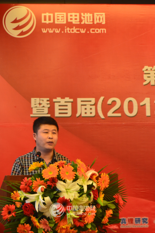 福斯特楊闖：選擇有實力有品質(zhì)保障企業(yè)的移動電源