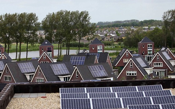 無法安裝住宅太陽能？看看美國人怎么干