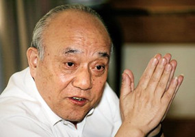 何華真：傳承溢價，魯冠球比李澤楷笨了？