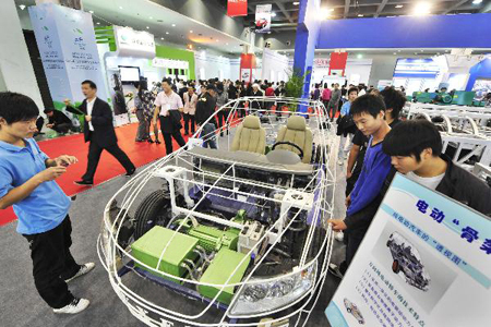 基礎化工行業(yè)：鋰電材料掀開發(fā)展新篇章