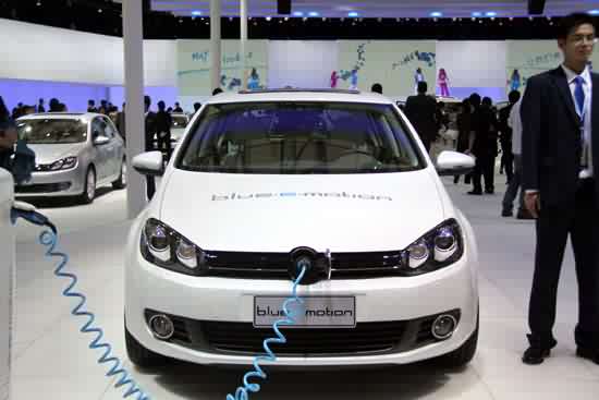 我國汽車行業政策將更重視新能源和零部件