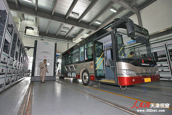 天津40輛電動公交車示范運行一年半 減少碳排放780噸