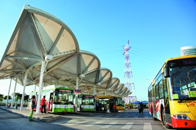 5月商用車產(chǎn)量下降 新能源公交車前行難題待解