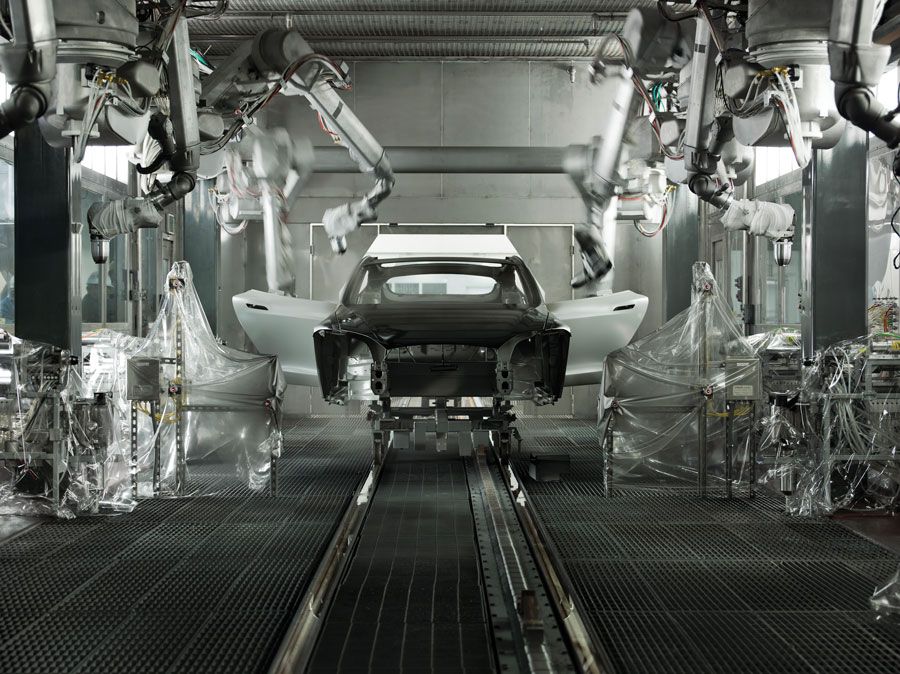 特斯拉龐大的內(nèi)華達(dá)電池工廠需巨大銷量來買單