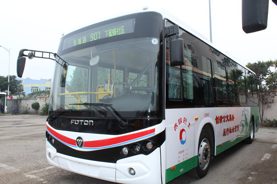 青島首輛直充電動公交城陽開跑  里程可達80-100公里