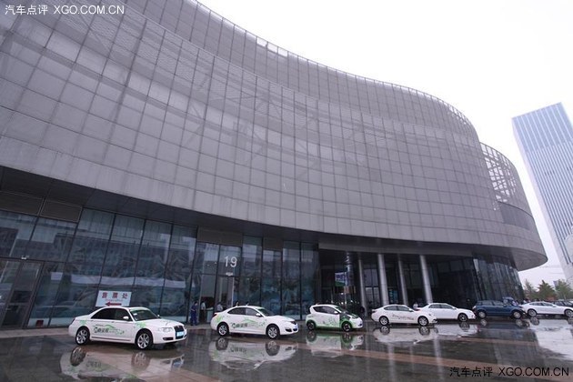 2014新能源汽車萬里行收官 榮威陣容大