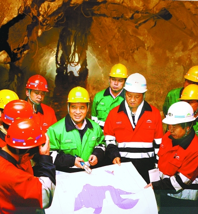 金川集團(tuán)55年發(fā)展路:由“中國(guó)的鎳都”到“世界的金川” 金川集團(tuán)55年發(fā)展路:由“中國(guó)的鎳都”到“世界的金川”