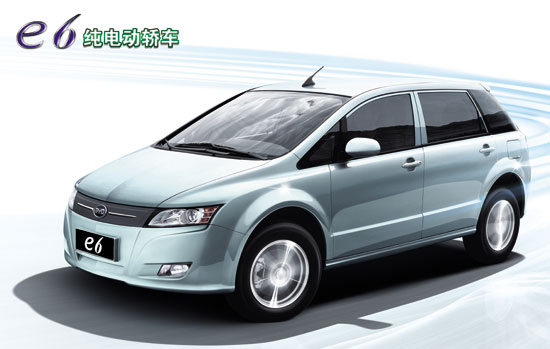 電動與混動汽車拉鋸戰 比亞迪特斯拉如何應對 電動與混動汽車拉鋸戰 比亞迪特斯拉如何應對