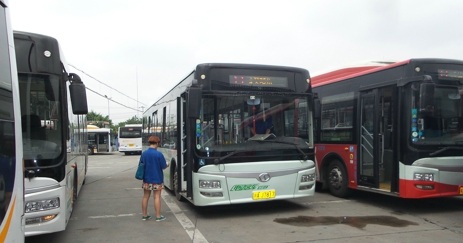 純電動轉向混動 四川成都新能源公交憂喜參半