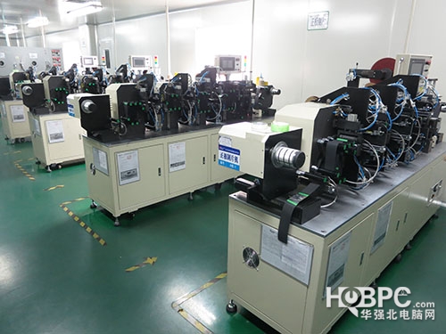  “創(chuàng)新能源 造福人類”：福斯特長(zhǎng)江電芯工廠走訪