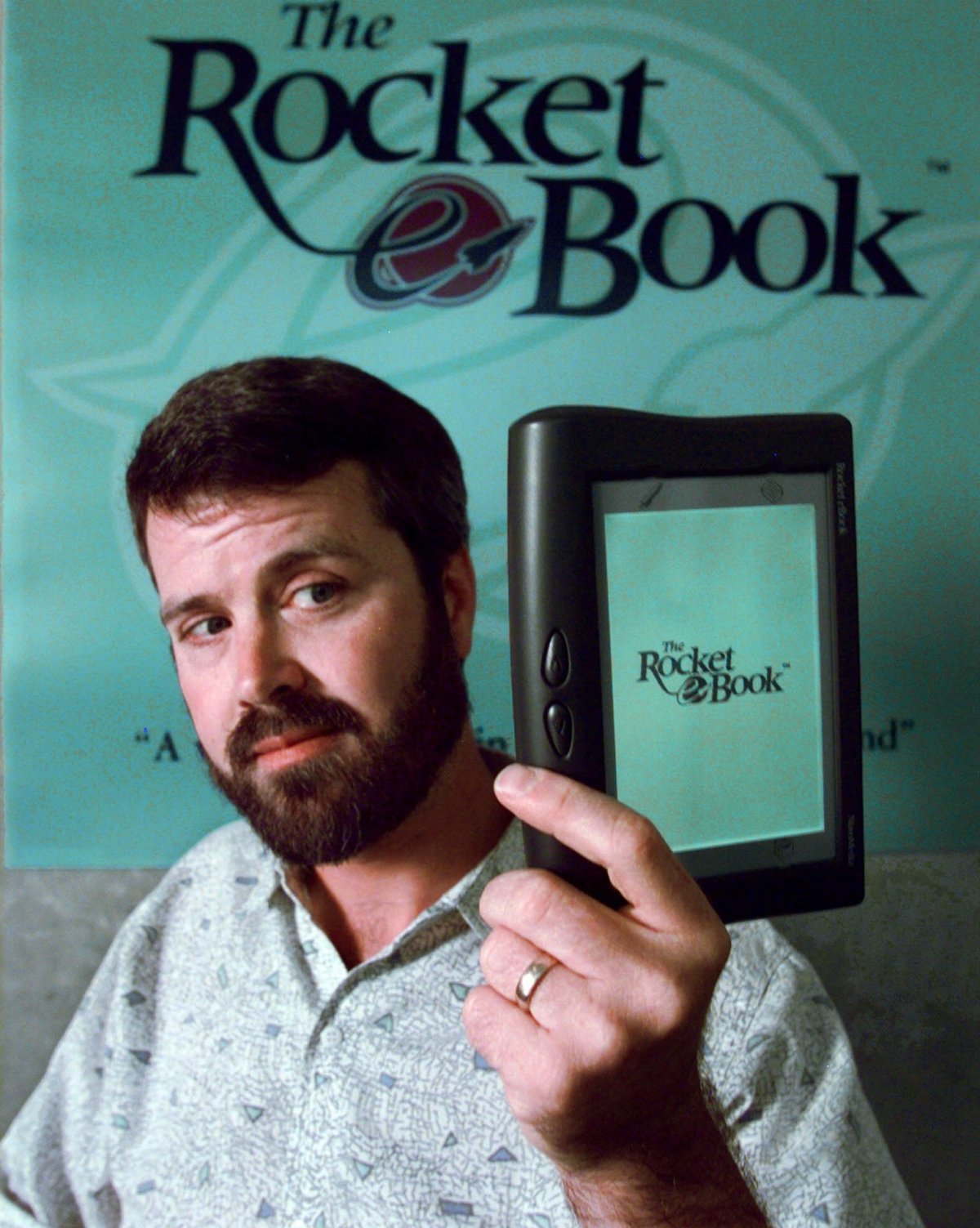 特斯拉傳奇之二：命運(yùn)之神微微張開的眼睛